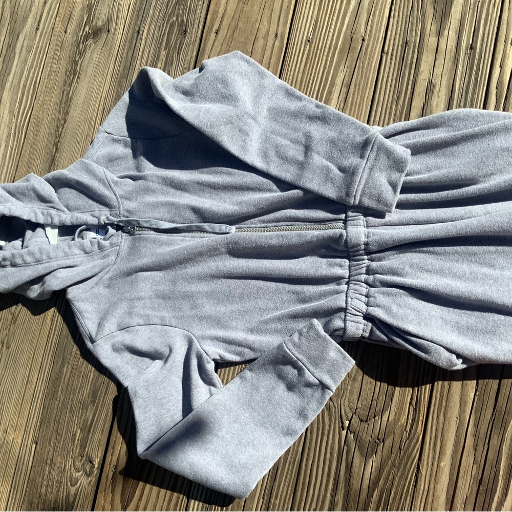 Jump suit Romper small